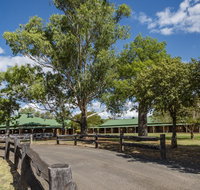 Overlander Homestead Motel - New Castle Holiday