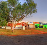 Overlander Hotel - New Castle Holiday