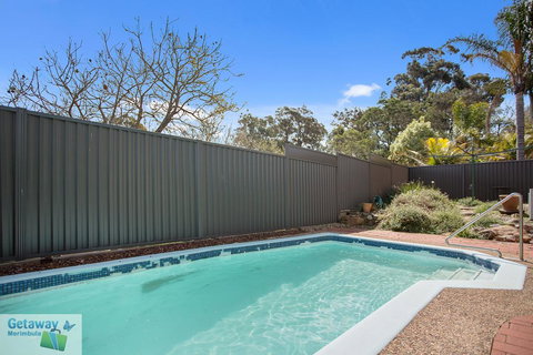 Oyster View - New Castle Holiday 1