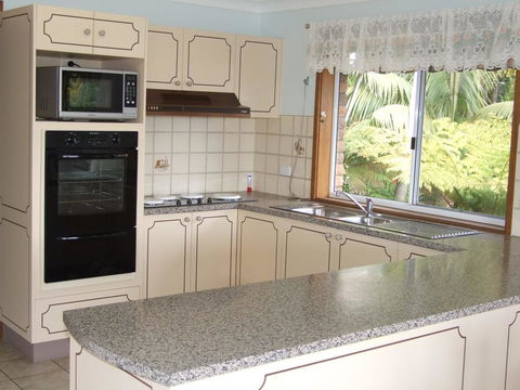 Pacific Drive, 89 - New Castle Holiday 3