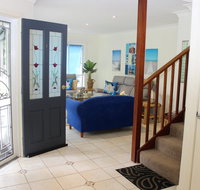PACIFIC PALMS - New Castle Holiday