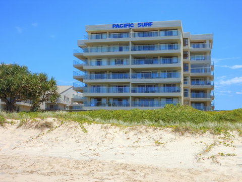 Pacific Surf Absolute Beachfront Apartments - New Castle Holiday 0