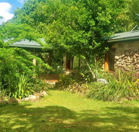 Palm Grove Rainforest Retreat - New Castle Holiday
