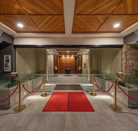 Palms Hotel - New Castle Holiday