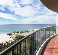 Panoramic ocean views of Sunshine Beach Unit 5 Vista Pacific 12 Bryan Street - New Castle Holiday