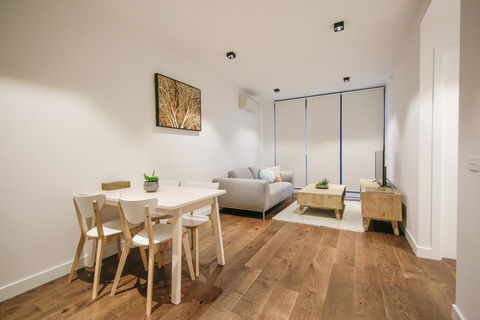 Panoroma Apartments - New Castle Holiday 1