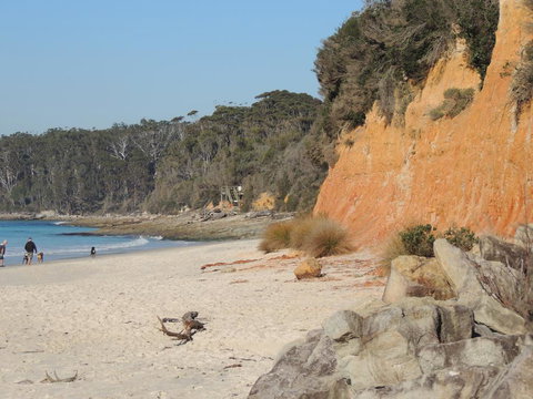 Paradise Bungalow Waterfront - New Castle Holiday 3