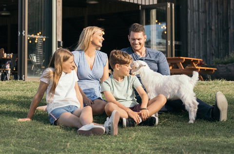 Paradise Country Farmstay - New Castle Holiday 2