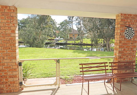 Paradise On The Water - New Castle Holiday 3