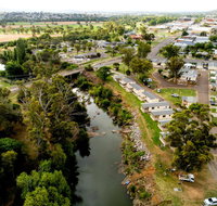 Paradise Tourist Park - New Castle Holiday