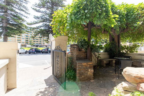 Park View On Colley - New Castle Holiday 1