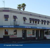 Parkes Hotel - New Castle Holiday