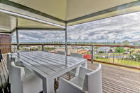 Book Yamba Accommodation Vacations New Castle Holiday New Castle Holiday