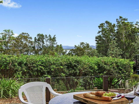 Penguins Rest - Direct Beach Access From Complex - New Castle Holiday 3
