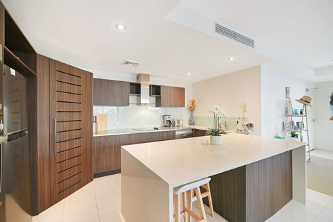 Peregian On The Beach Unit 3 - New Castle Holiday 2