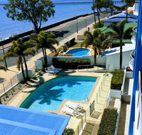 Pier One - New Castle Holiday