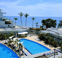 Pier Resort - New Castle Holiday