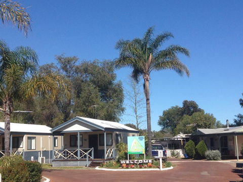 Pinjarra Caravan Park And Cabins - New Castle Holiday 0