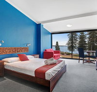 Pippi's at the Point - New Castle Holiday