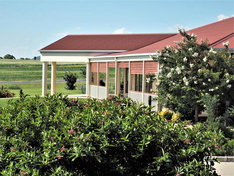 Pittsworth Motor Inn - New Castle Holiday 2