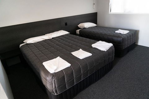 Plumpton Hotel - New Castle Holiday 2