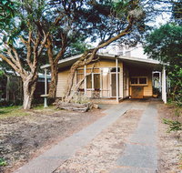 Point Lonsdale Beach House - New Castle Holiday