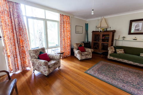 Point Lonsdale Beach House - New Castle Holiday 2