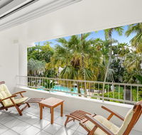 Poolside Apt in Alamanda Beachfront Resort 77 - New Castle Holiday