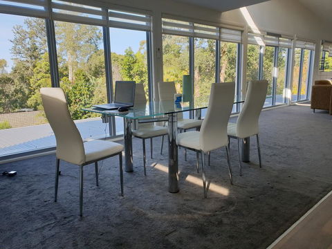 Poppies House - New Castle Holiday 2