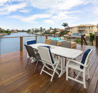 Portobello 8 Waters - Private Pool Luxury - New Castle Holiday