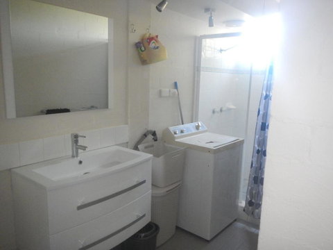 Portsea 16 14 Surf Street - New Castle Holiday 2