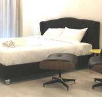 Posh Hotel - New Castle Holiday