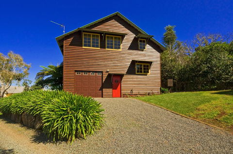 Possum Lodge At Cloudhill Estate - New Castle Holiday 1