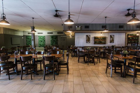 Potshot Hotel Resort - New Castle Holiday 1
