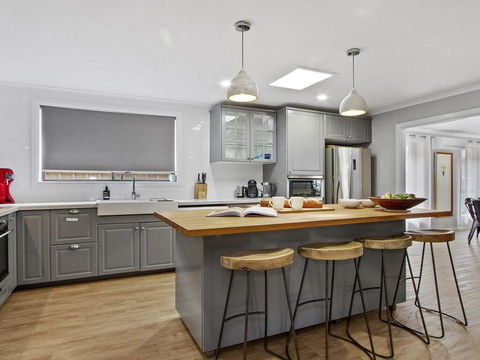 Pure Salt - Beach House With Pool, 300m To Beach - New Castle Holiday 3