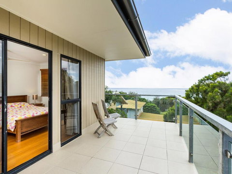 Quarterdeck - New Castle Holiday 0