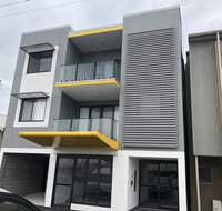 Quattro On Young - New Castle Holiday