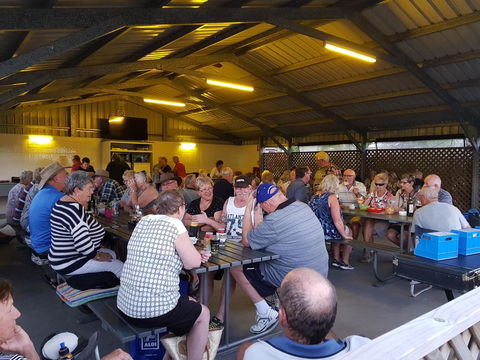 Queens Beach Tourist Village - New Castle Holiday 2