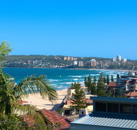 Queenscliff beach apartment - New Castle Holiday