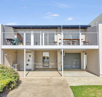 Queensland South - New Castle Holiday