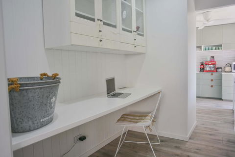 Quiet Pet Friendly Home 3 Houses To Beach Entry With Private Pool Walk To Shops - New Castle Holiday 3