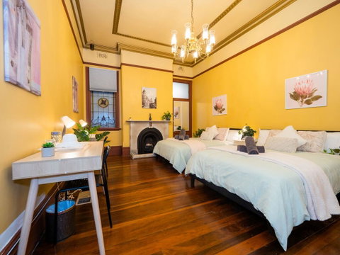 Quiet Quadruple Private Room In Strathfield 3min To Train Station Sleeps 4 - New Castle Holiday 0