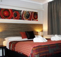 Raceview Motor Inn - New Castle Holiday