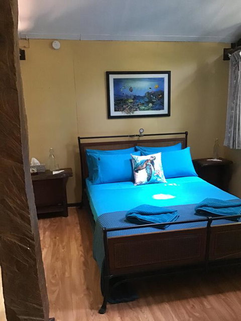 Rainforest Hideaway - New Castle Holiday 2