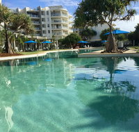 Ramada Resort Studio Split Queen Electric Adjustable Bed - New Castle Holiday