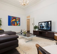 Randwick Federation Three Bedroom - New Castle Holiday