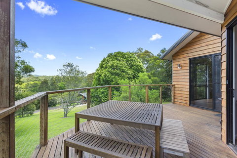 Ravensbourne Escape- Rose Alyce - New Castle Holiday 3