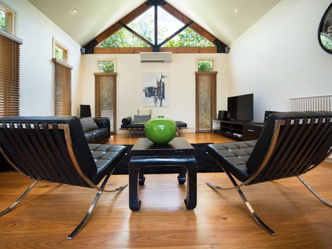 Ravenswood - New Castle Holiday 2