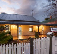Rawson's Retreat - Five Bedroom Home - Walk CBD - Includes Breakfast - New Castle Holiday