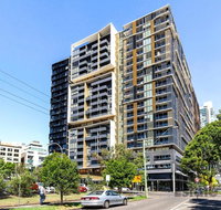 Readyset Guilfoyle Melbourne - New Castle Holiday